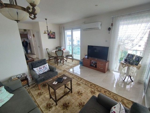 FULLY FURNISHED LUXURY 3+1 DUPLEX PENTHOUSE FOR SALE IN KYRENIA CENTER