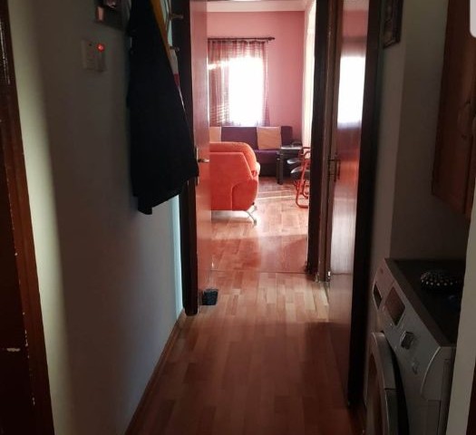 GİRNE MERKEZDE 3+1 SATILIK DAİRE