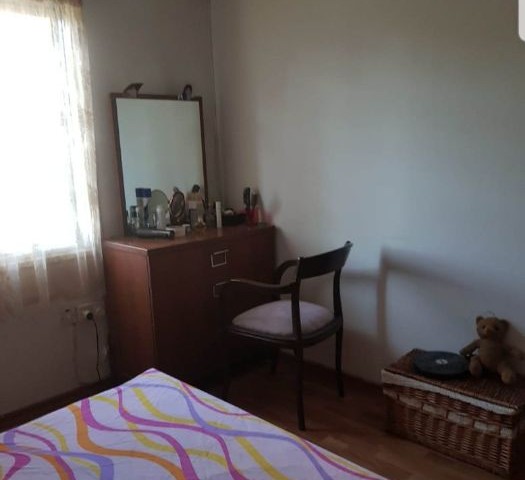 GİRNE MERKEZDE 3+1 SATILIK DAİRE