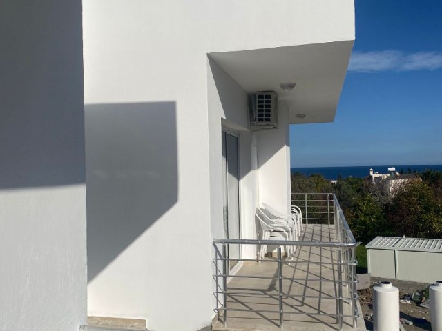 1+1 FLAT FOR RENT AT THE ENTRANCE OF KYRENIA LAPTA