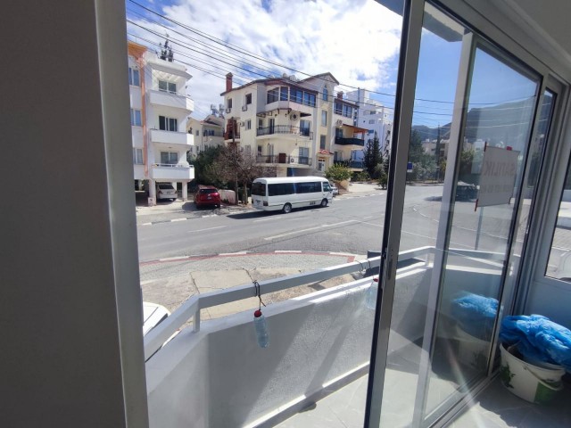 3+1 FLAT FOR SALE IN KYRENIA CENTER