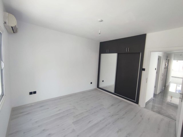 3+1 FLAT FOR SALE IN KYRENIA CENTER