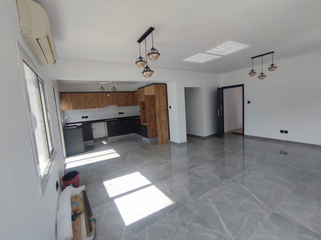 3+1 FLAT FOR SALE IN KYRENIA CENTER