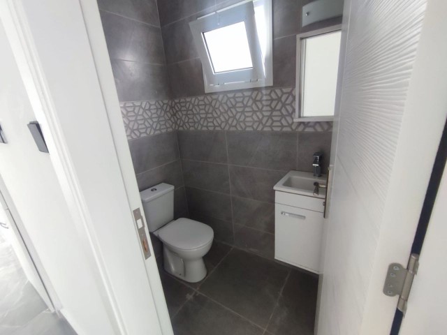 3+1 FLAT FOR SALE IN KYRENIA CENTER