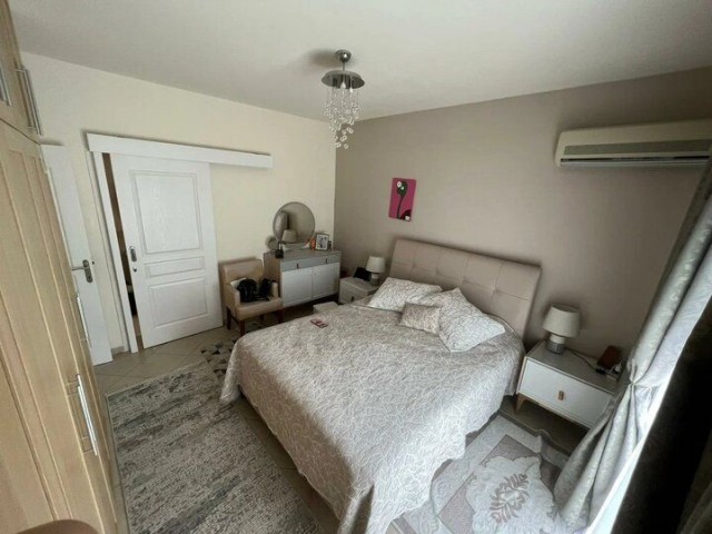 FULLY FURNISHED 3+1 FLAT FOR SALE IN GIRNE ALSANCAK