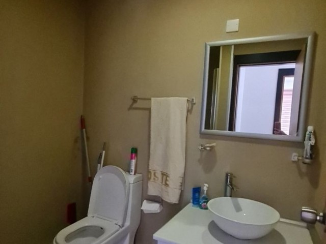 FULLY FURNISHED 1+1 FLAT FOR SALE IN KYRENIA YUKARI