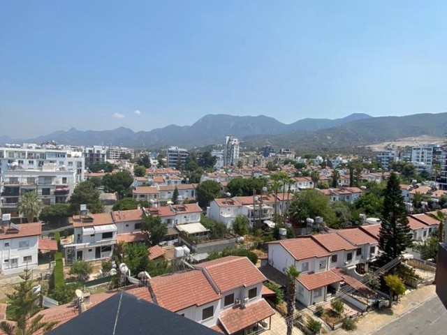 Kyrenia central PENTHOUSE FOR RENT! ** 