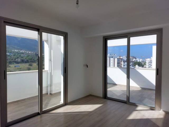 Penthouse with a magnificent view of the center of Kyrenia ** 