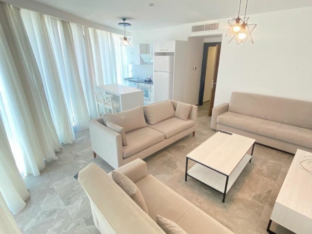 VERY LUXURIOUS 2 +1 RENTAL APARTMENT IN THE HEART OF KYRENIA! THE MOST BEAUTIFUL APARTMENT IN THE MOST LUXURIOUS BUILDING ** 