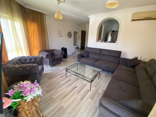 Kyrenia central 3+1 apartment for rent ** 