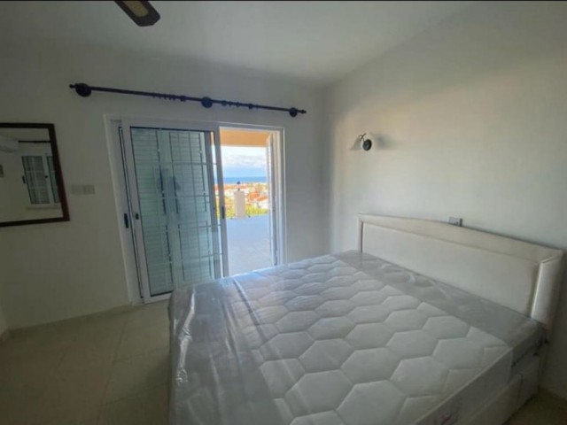 3+2 VILLA MIT POOL IN GIRNE OZANKÖY