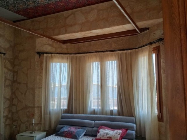 4+1 STONE HOUSE FOR SALE IN KARŞIYAKA, KYRENIA