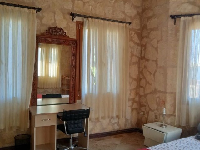 4+1 STONE HOUSE FOR SALE IN KARŞIYAKA, KYRENIA