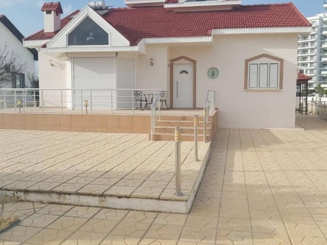 Kiralık Villa-Boğaz, İskele