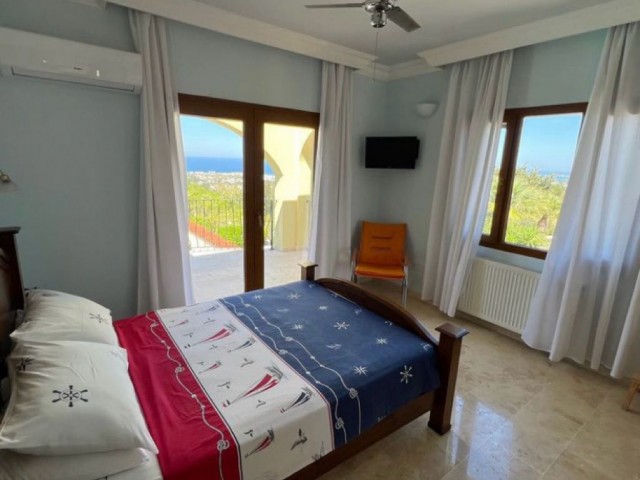 VILLA FOR SALE IN KARSIYAKA, KYRENIA