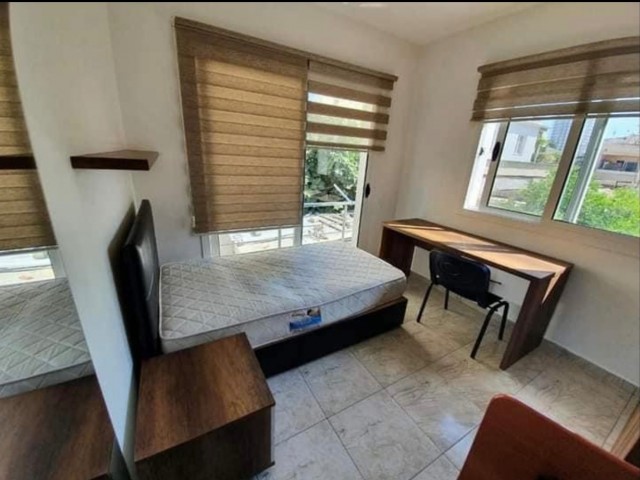 1+1 FLAT IN A BUILDING WITH ELEVATOR IN FAMAGUSTA CENTER, 10 MINUTES WALKING DISTANCE TO EMU, FOR RENT FROM JULY TO JULY OR SEPTEMBER TO JULY WITH EARLY REGISTRATION DISCOUNTED PRICES ❕❕