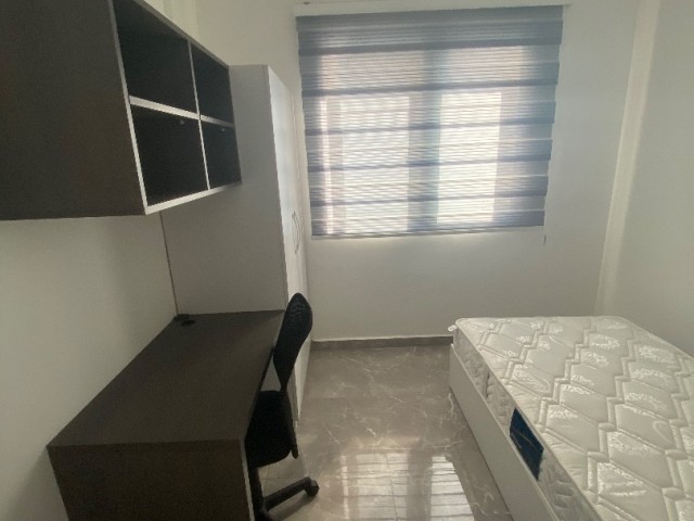 1+1 FLAT FOR RENT FROM JULY TO JULY WITH EARLY REGISTRATION DISCOUNTED PRICES IN FAMAGUSTA GÜLSEREN AREA, 10 MINUTES WALKING DISTANCE TO EMU (WATER AND INTERNET DUE INCLUDED IN THE PRICE) ❕❕