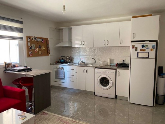 1+1 FLAT FOR RENT FROM JULY TO JULY WITH EARLY REGISTRATION DISCOUNTED PRICES IN FAMAGUSTA KALİLAND REGION, 10 MINUTES TO EMU, 2 MINUTES WALKING DISTANCE TO THE STATION (WATER AND 