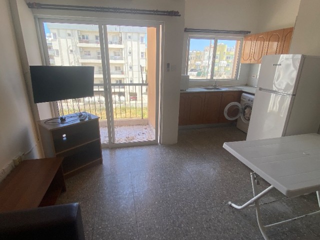 2+1 FLAT FOR RENT IN FAMAGUSTA KALILAND AREA, NEXT TO THE STATION, 15 MINUTES WALKING DISTANCE TO EMU, WATER, INTERNET AND DUE DUE INCLUDED IN THE PRICE