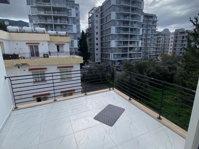 GİRNE MERKEZ’DE SATILIK 4+1 PENTHOUSE