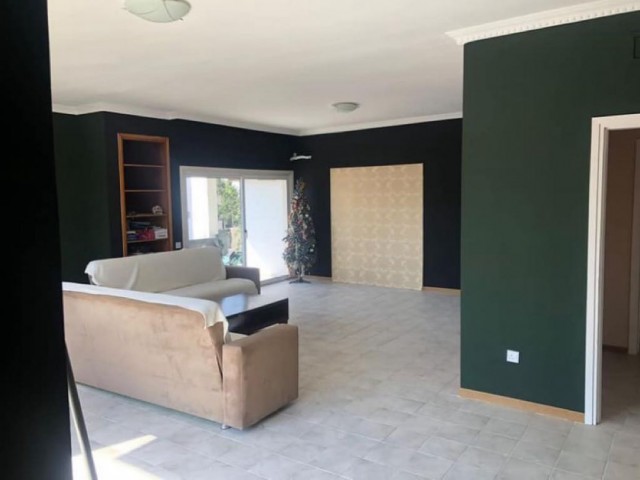 Flat For Sale in Girne Merkez, Kyrenia