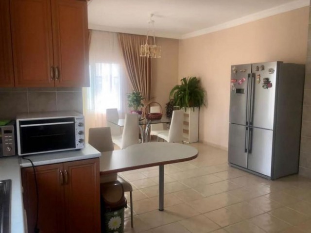 Flat For Sale in Girne Merkez, Kyrenia