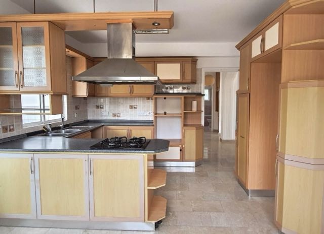 Flat For Sale in Girne Merkez, Kyrenia