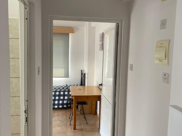 1+1 FLAT WITH ANNUAL PAYMENT ON SALAMIS STREET!! THE WASHING MACHINE IS IN THE COMMON USE AREA AT THE ENTRANCE OF THE APARTMENT! FOR STUDENTS ONLY!