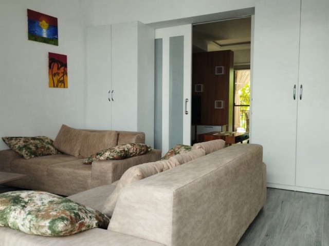 3+2 FOR SALE IN KYRENIA CENTRAL ZEYTİNLİK AREA