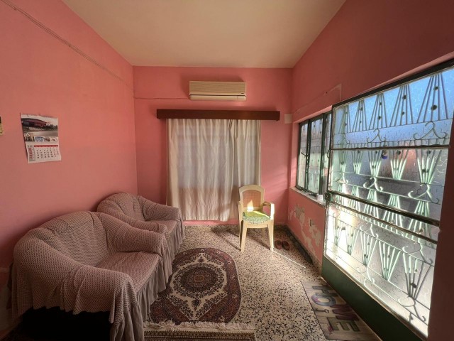 Famagusta Gülseren 3+1 Ground Floor Flat For Sale