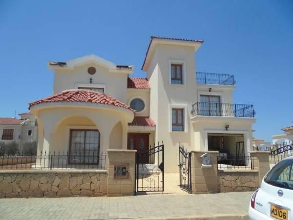 Iskele Bahceler Villa For Sale With Pool