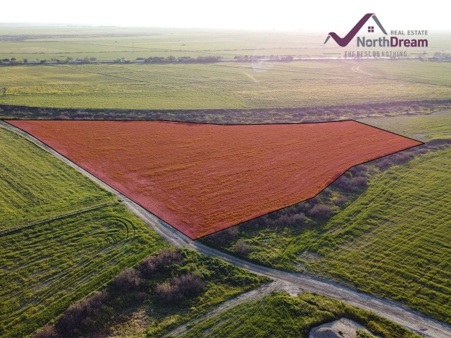 Mutluyaka Ana Yol Kenarında 12 Dönümlük Arsa