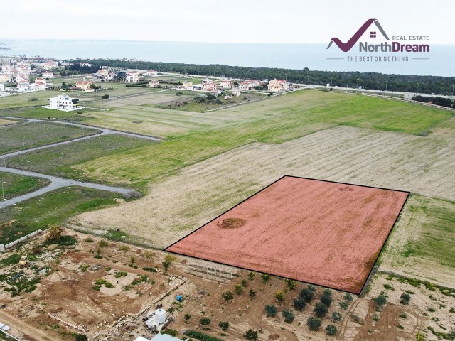 Land Open for Development Close to the Sea and Road in Ötüken