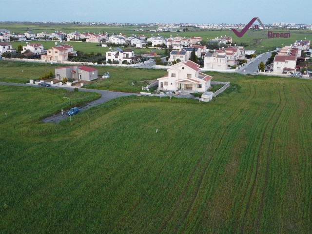 793 m² Land Suitable for Villa Construction in Famagusta Tuzla Region