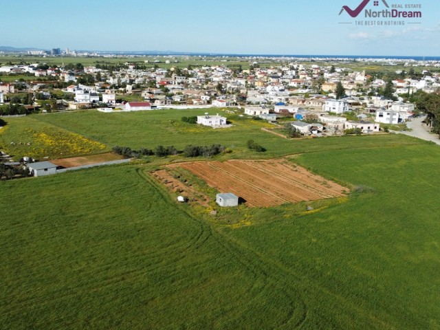 (Investitionsmöglichkeit!) 2 Acres zu verkaufen in Mormenekşe Village