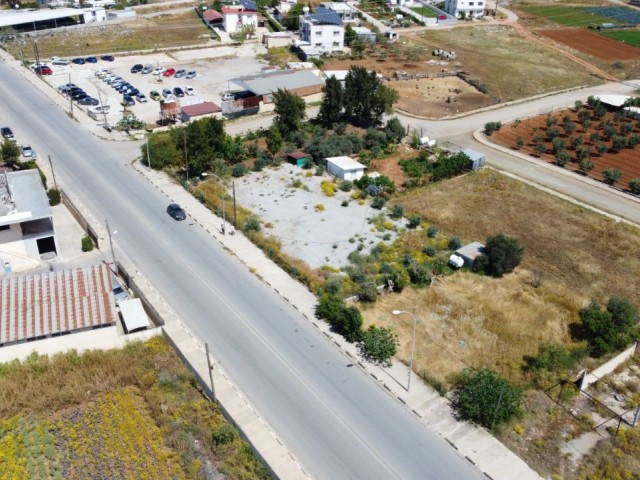 GAZİMAGUSA LARNAKA YOLU KİRALIK ARSA