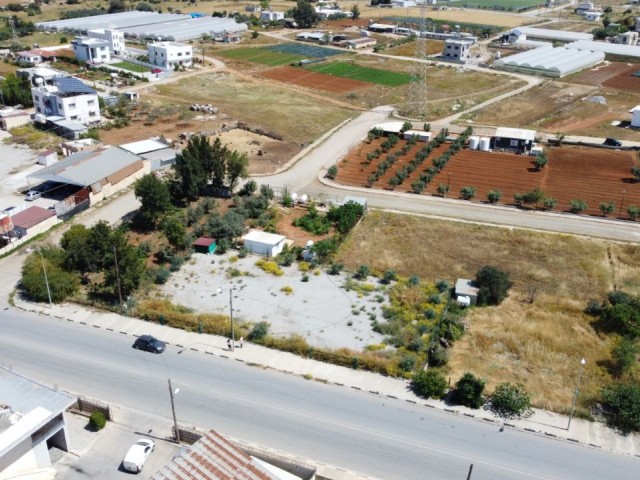 GAZİMAGUSA LARNAKA YOLU KİRALIK ARSA