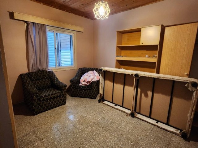 HOUSE FOR SALE IN GAZİMAĞUSA CENTER