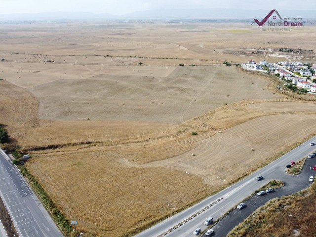 Land For Sale In Famagusta Mutluyaka