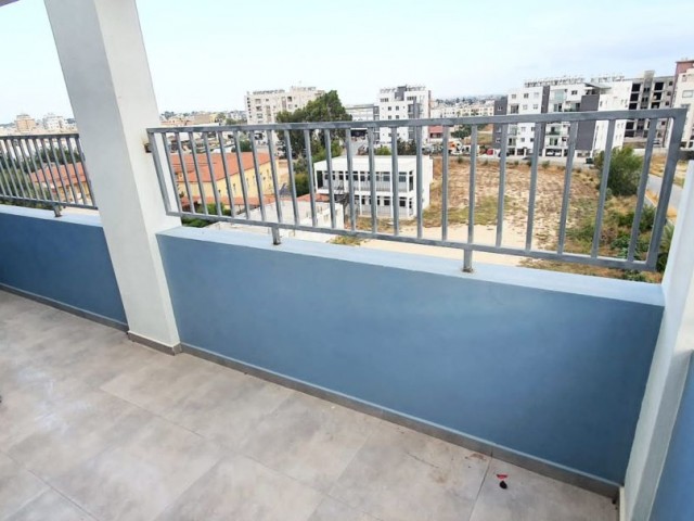 3+1 PENTHOUSE ZUM VERKAUF IN GAZİMAĞUSA CANAKKALE