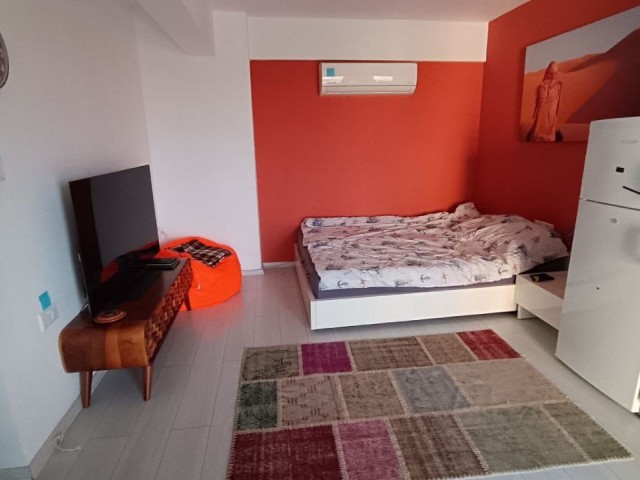 İSKELE LONG BEACH 1+1 FLAT FOR RENT