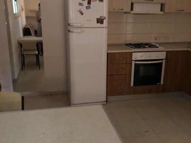 2+1 WOHNUNG ZU VERMIETEN IM ZENTRUM VON GAZİMAĞUSA