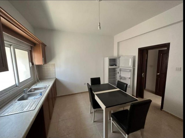 آپارتمان 3+1 برای فروش در GAZİMAĞUSA Karakol