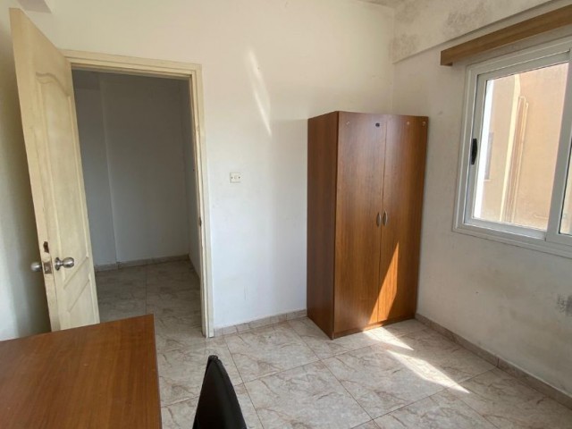 FAMAGUSTA KALILAND EXTRA LARGE FURNISHED 2+1 FLAT FOR RENT