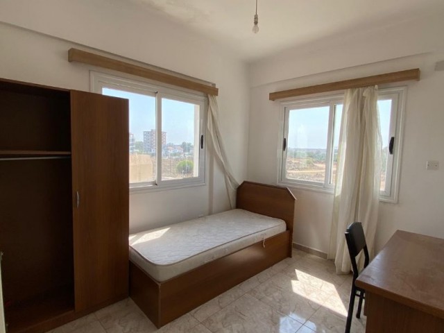 FAMAGUSTA KALILAND EXTRA LARGE FURNISHED 2+1 FLAT FOR RENT