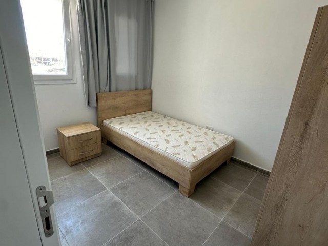 GAZİMAĞUSA ÇANAKKALE KİRALIK EŞYALI  2+1  DAİRE