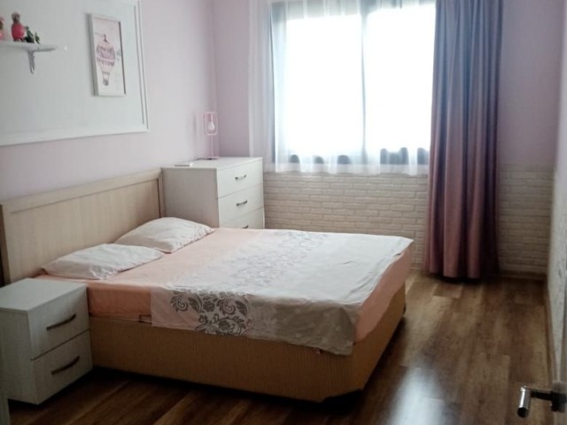 FURNISHED 2+1 FLAT FOR RENT IN İSKELE LONG BEACH