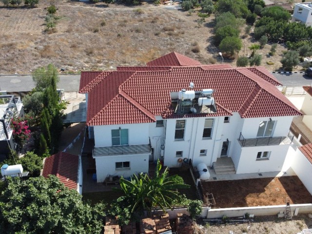 FAMAGUSTA MUTLUYAKA FURNISHED 4+1 VILLA FOR SALE