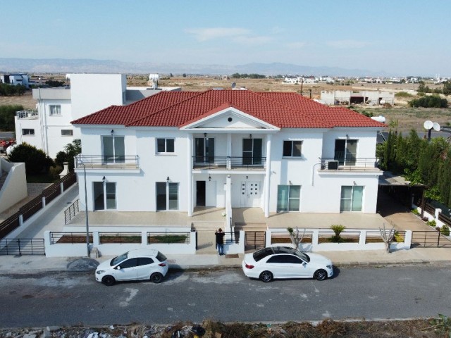 FAMAGUSTA MUTLUYAKA FURNISHED 4+1 VILLA FOR SALE