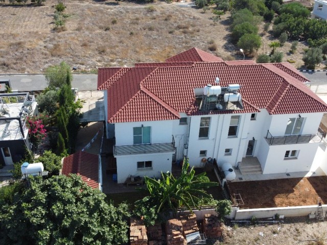 FAMAGUSTA MUTLUYAKA FURNISHED 4+1 VILLA FOR SALE